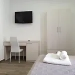 Gio 4*