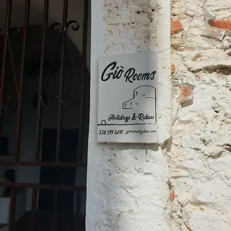 Gio Penzion *